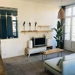 Climatise 50m2 Proche Centre Et Gare Апартаменты *
