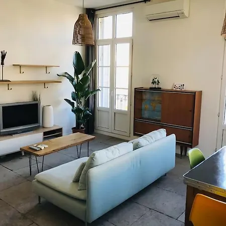 Apartment Climatise 50m2 Proche Centre Et Gare *
